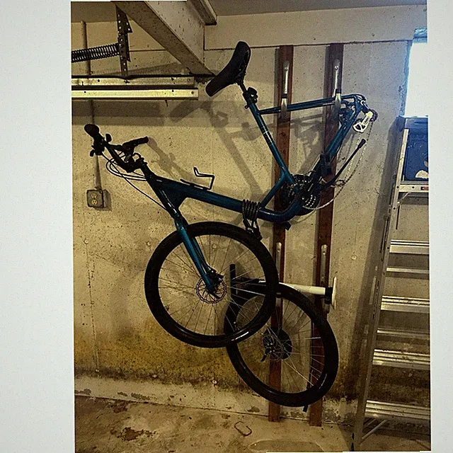 Specialized Roll Bike Blue Large 29in Shimano 7 Speed Disc Brake Bottle Cage