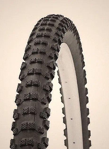 WANDA 29" x 2.10" MTB MOUNTAIN BIKE BICYCLE TIRE ROCKY P-1221 ALL BLACK